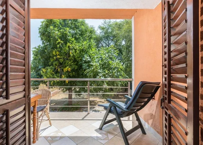 Manda Apartament *