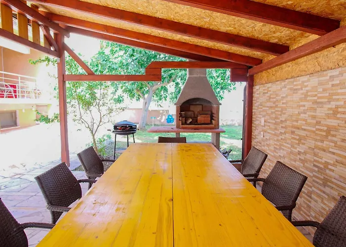 Manda Apartament